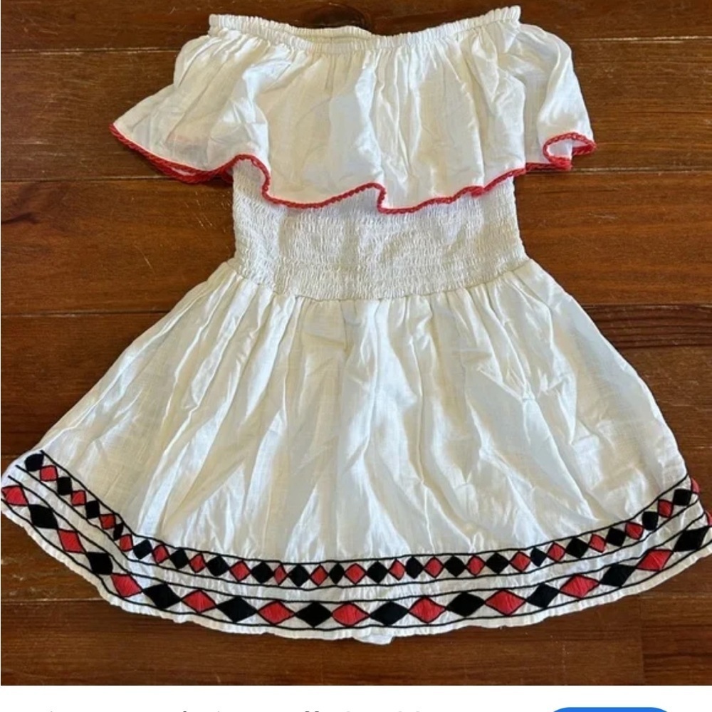 Piper off shoulder smocked romper M